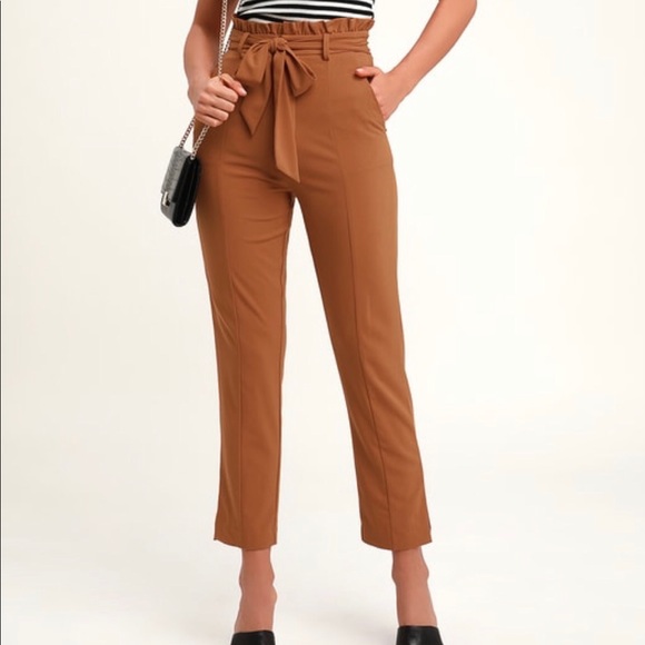 Lulus Pants - NWOT Lulu’s Camel Paper Bag Waist Pants Size M